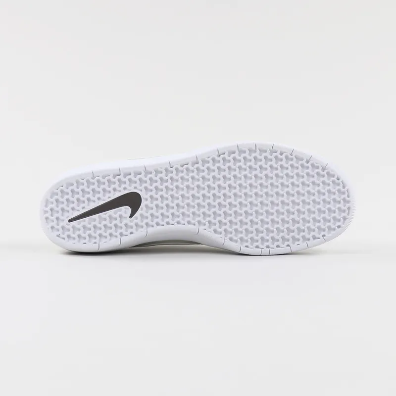 Nike SB Team Classic Shoes Light Bone White-7