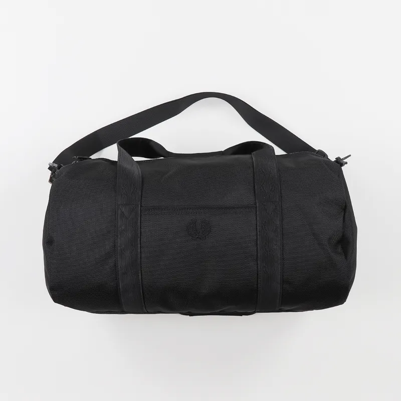 Fred Perry Tonal Track Barrel Bag Black-3