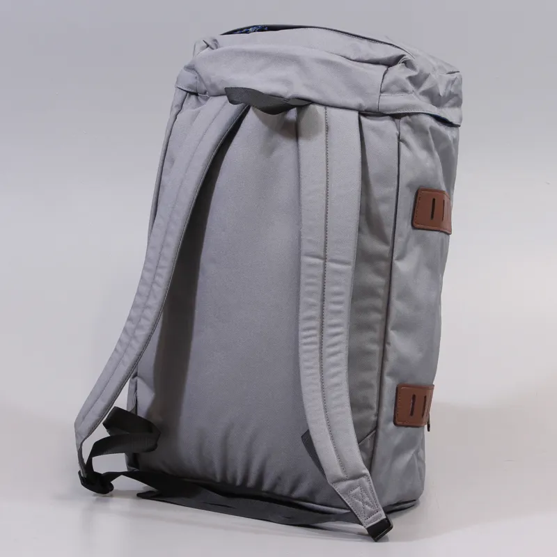 Patagonia Toromiro Pack 22L Feather Grey-1