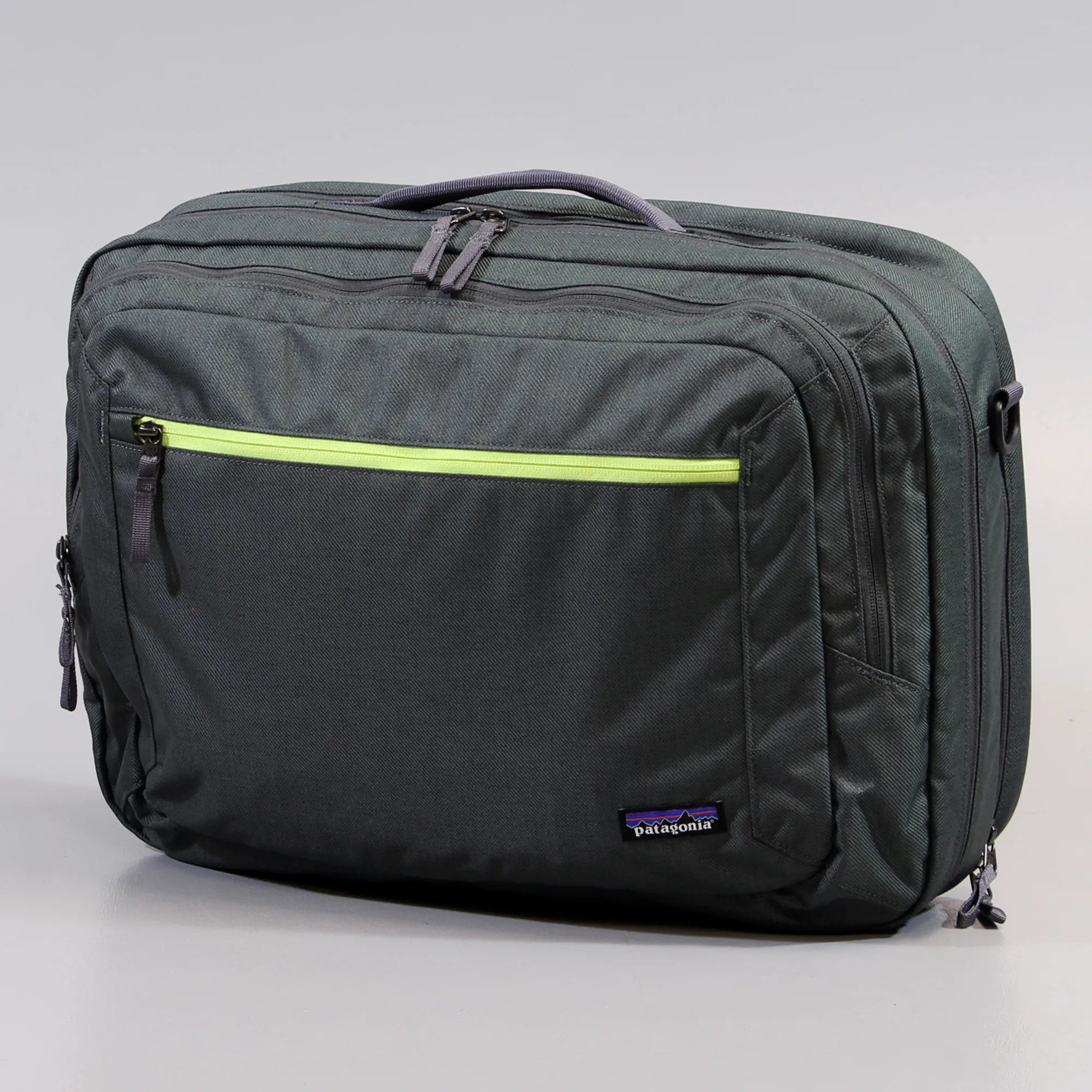 patagonia transport shoulder bag 26l Refugio Daypack External daisy chains allow for additional gear attachment Patagonia Smolder Blue Refugio Day