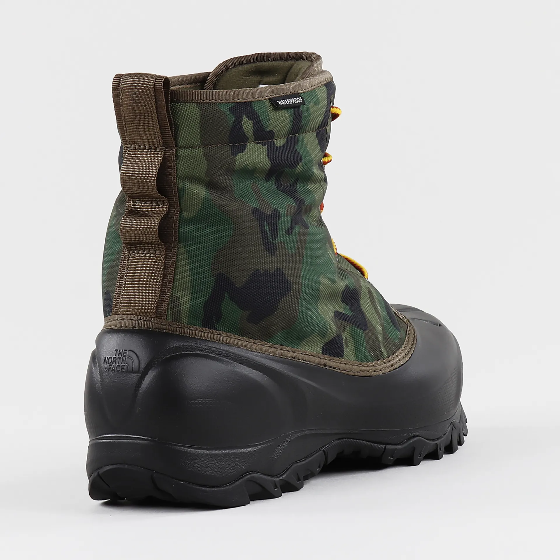 The North Face Black and Green Camouflage Boots, size 5 Men main image 2