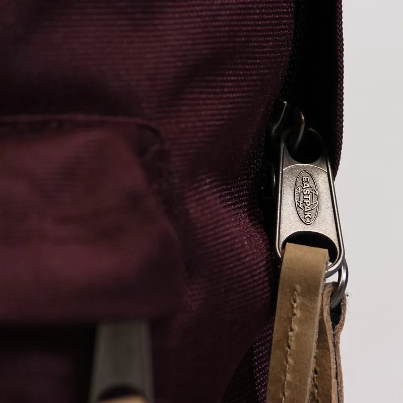 Eastpak Wyoming into the Out Bag Burgundy-3