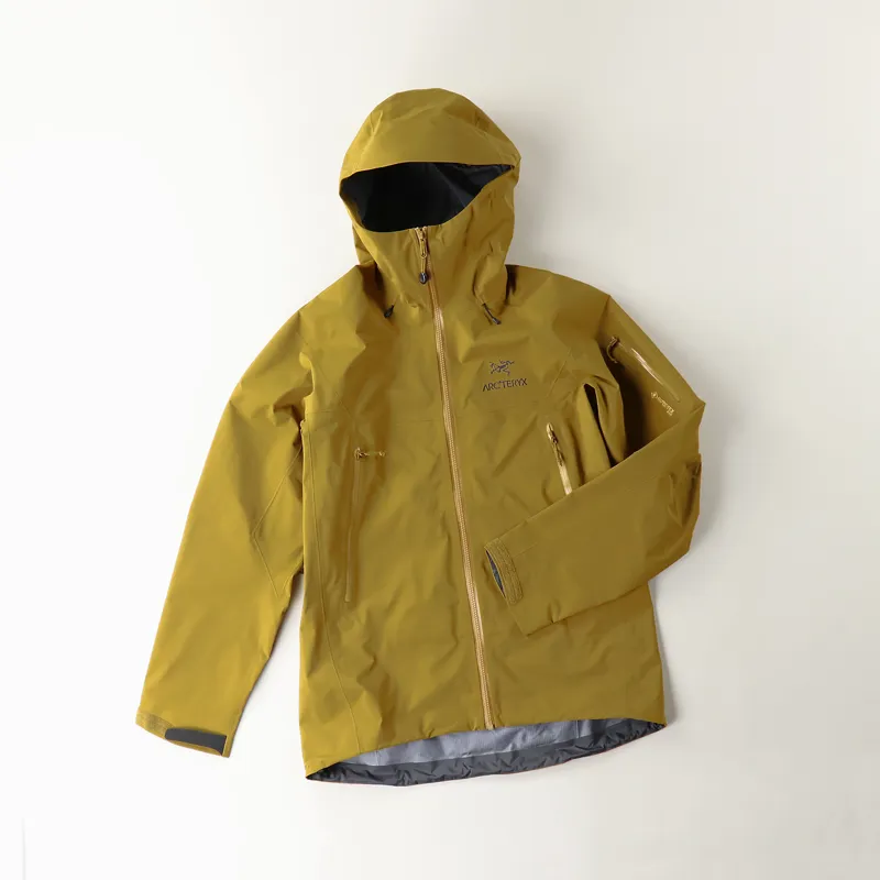 Arc'teryx Beta SV GORE-TEX Jacket Yukon-1