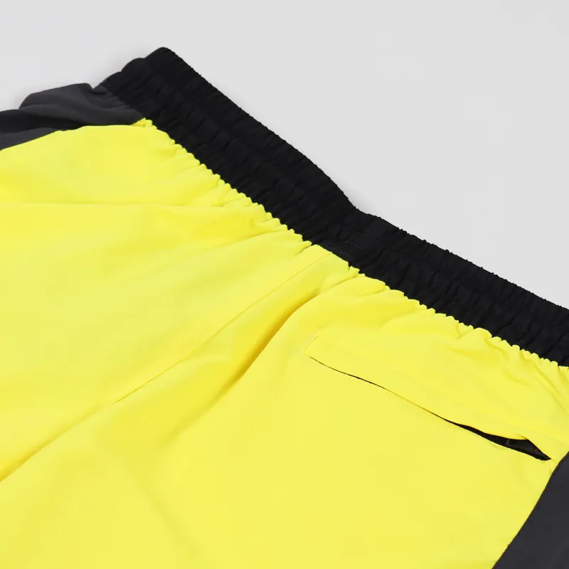The North Face Extreme Shorts Lemon-4
