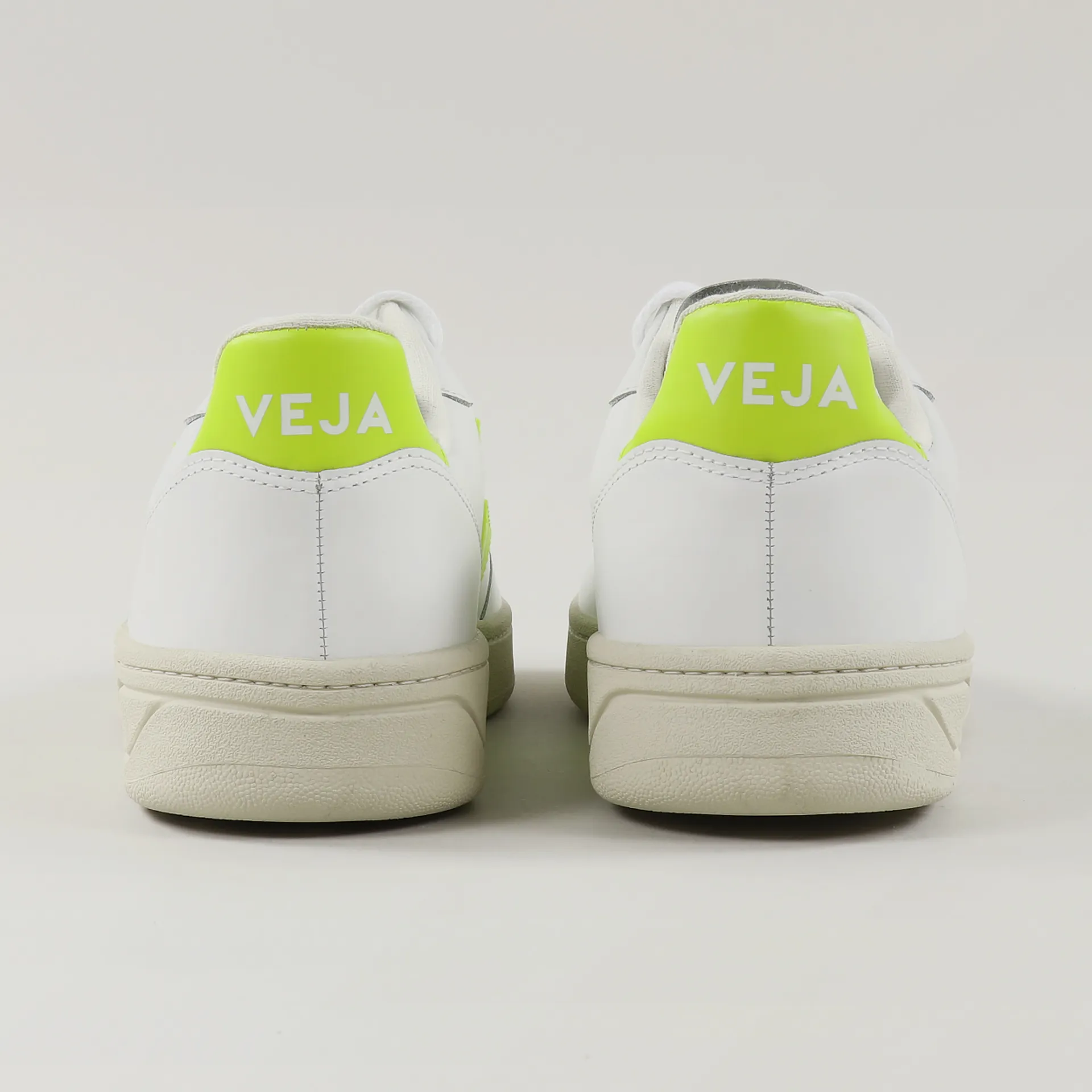 Shoes Veja V10 Neon Yellow Veja V-10 Leather Shoes Extra White
