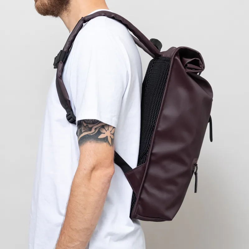 Rains Rolltop Rucksack Depth-2