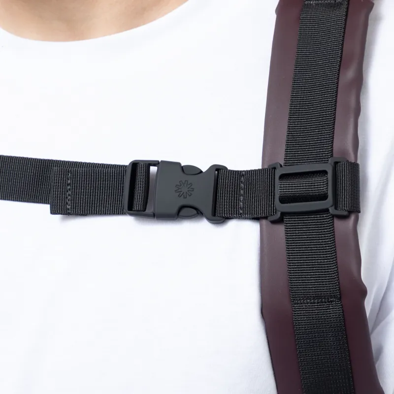 Rains Rolltop Rucksack Depth-12