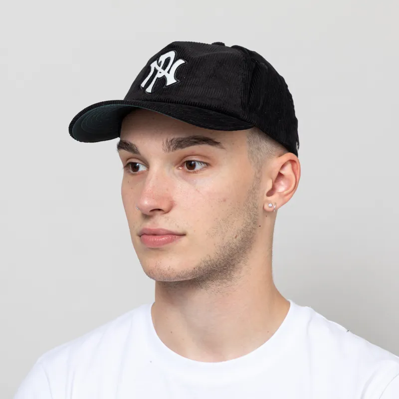 No Problemo NYP Corduroy Cap Black