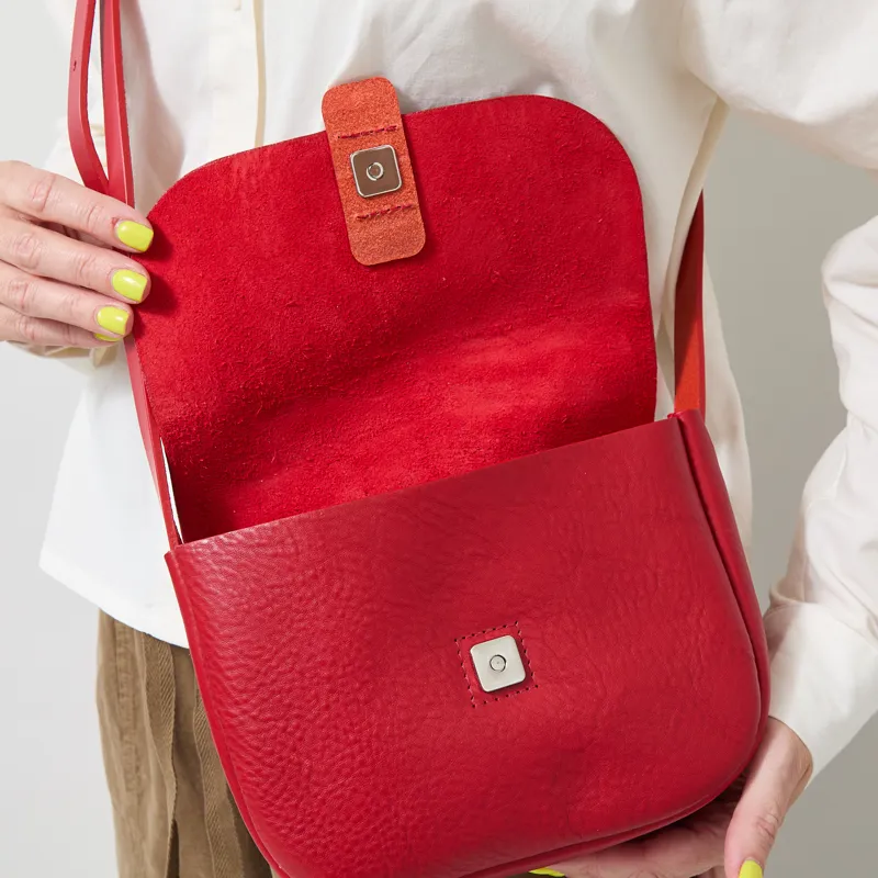 Kate Sheridan Womens Orbed Tab Bag Ruby-6