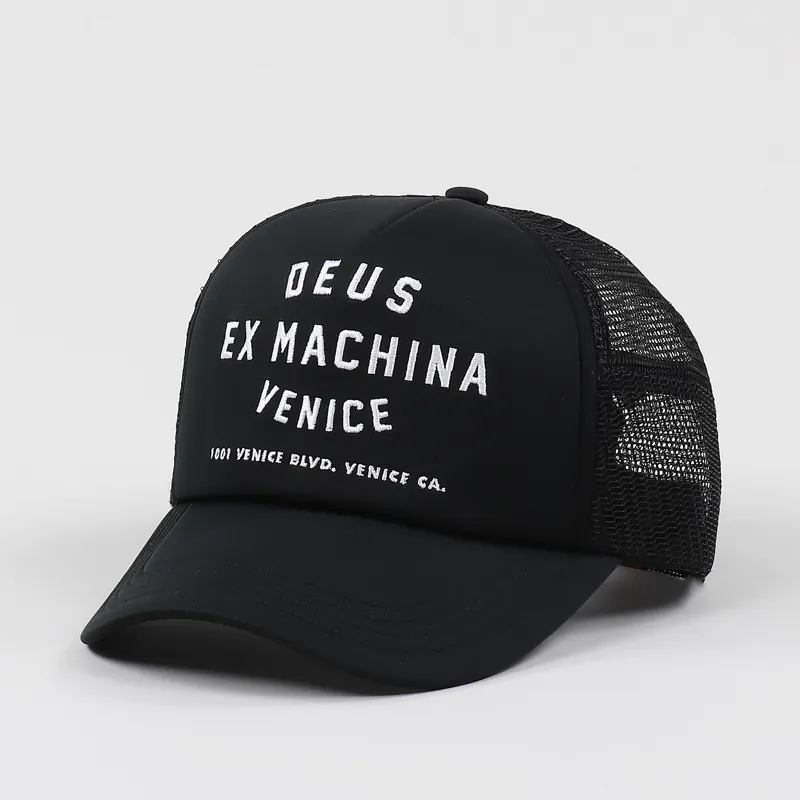 ex machina hat