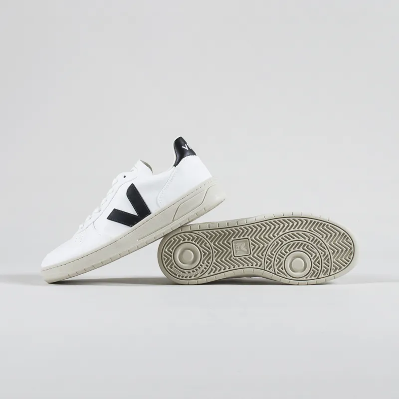 Veja V-10 CWL Shoes White Black-3
